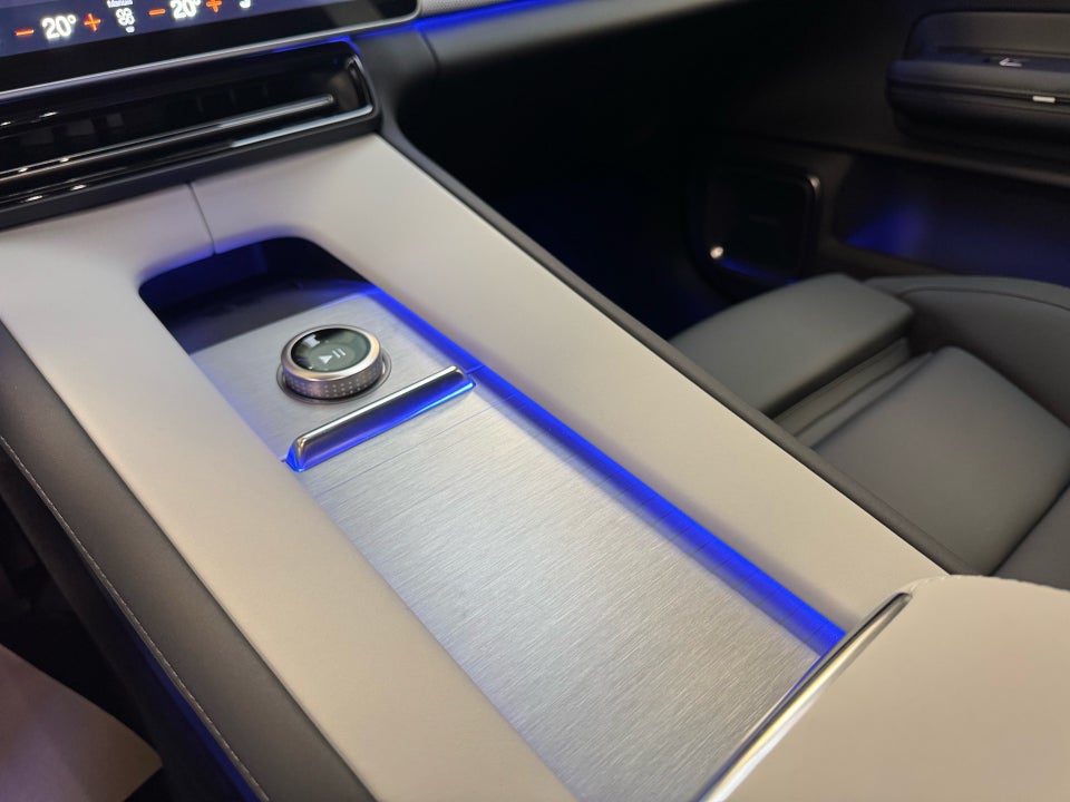 Polestar 4 Long Range AWD 5d