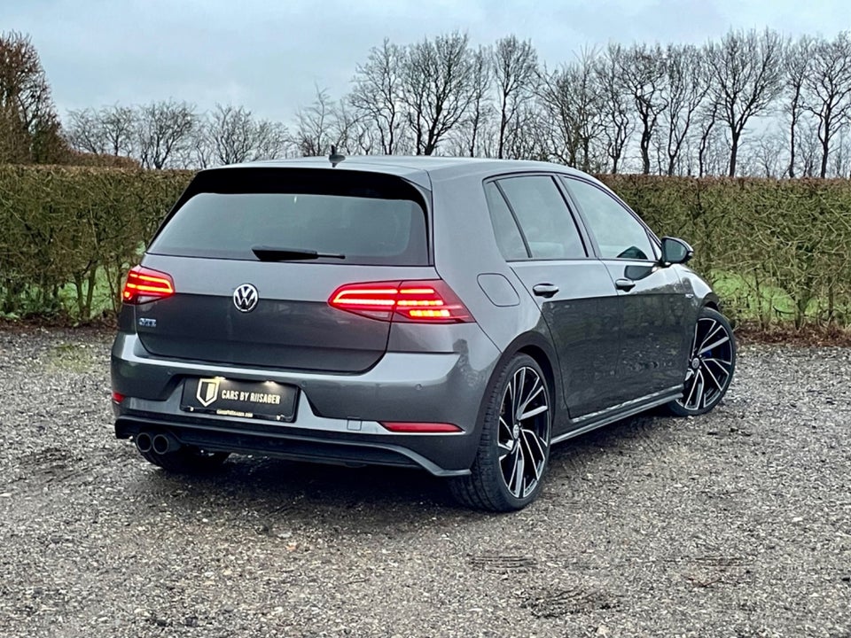 VW Golf VII 1,4 GTE DSG 5d