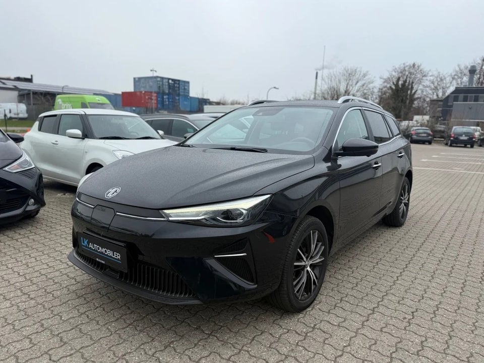 MG MG5 61 Luxury 5d