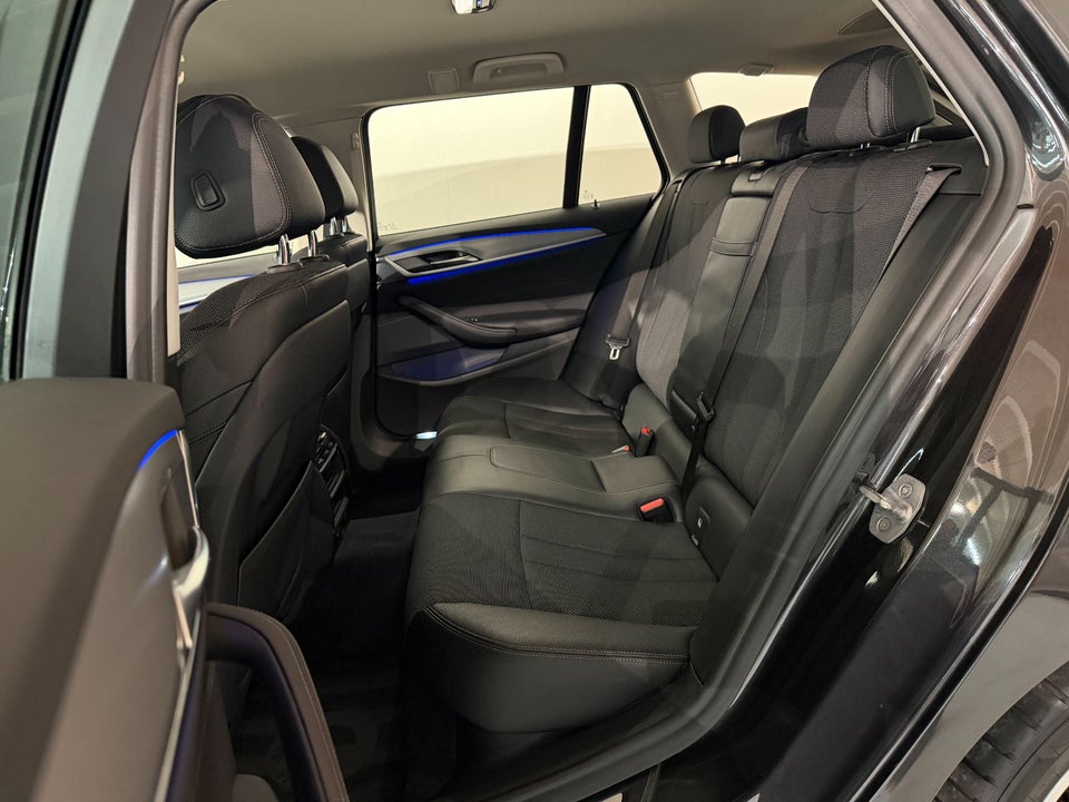 BMW 520d 2,0 Touring Sport Line aut. 5d