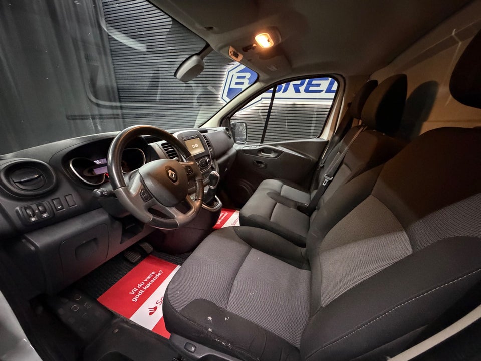 Renault Trafic T29 2,0 dCi 145 L2H1 EDC