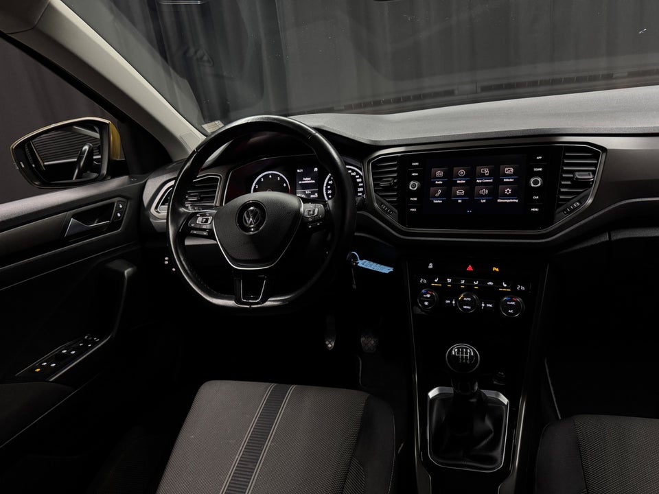 VW T-Roc 1,0 TSi 115 Style 5d