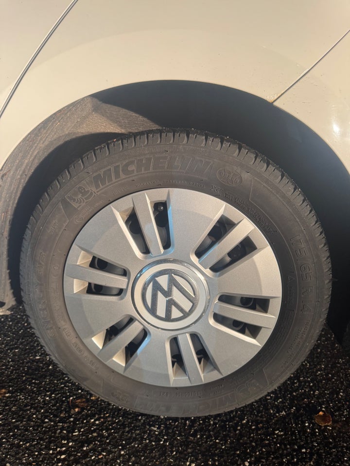 VW Up! 1,0 60 Black Up! 5d