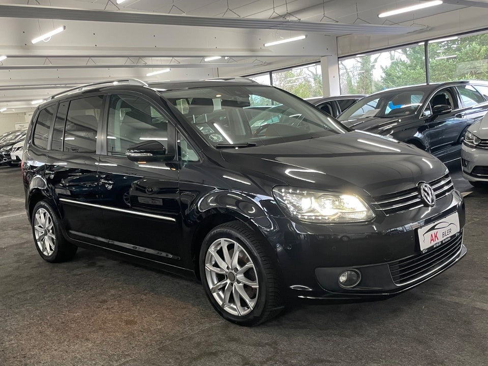 VW Touran 2,0 TDi 170 Highline DSG 7prs 5d