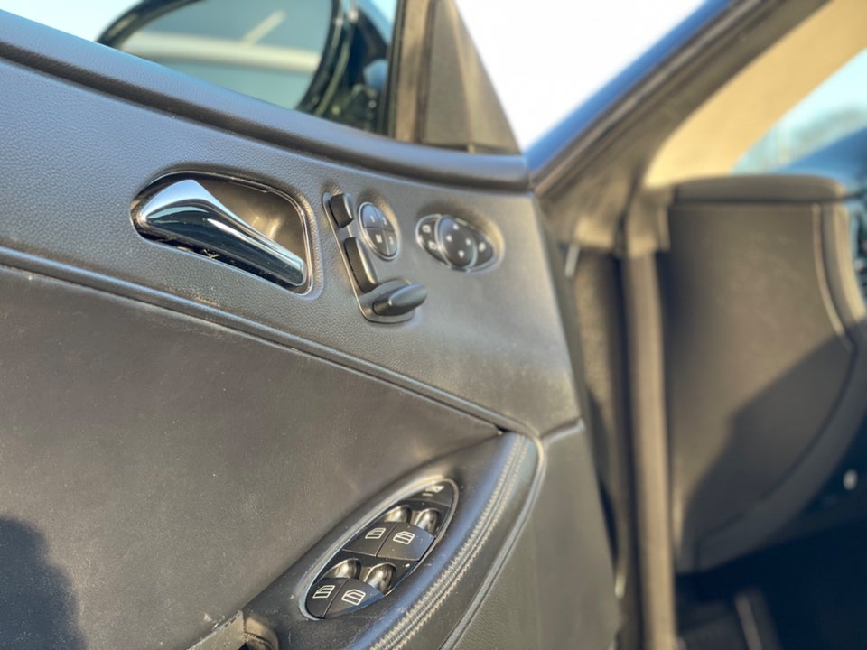 Mercedes CLS55 5,4 AMG Coupé aut. 4d