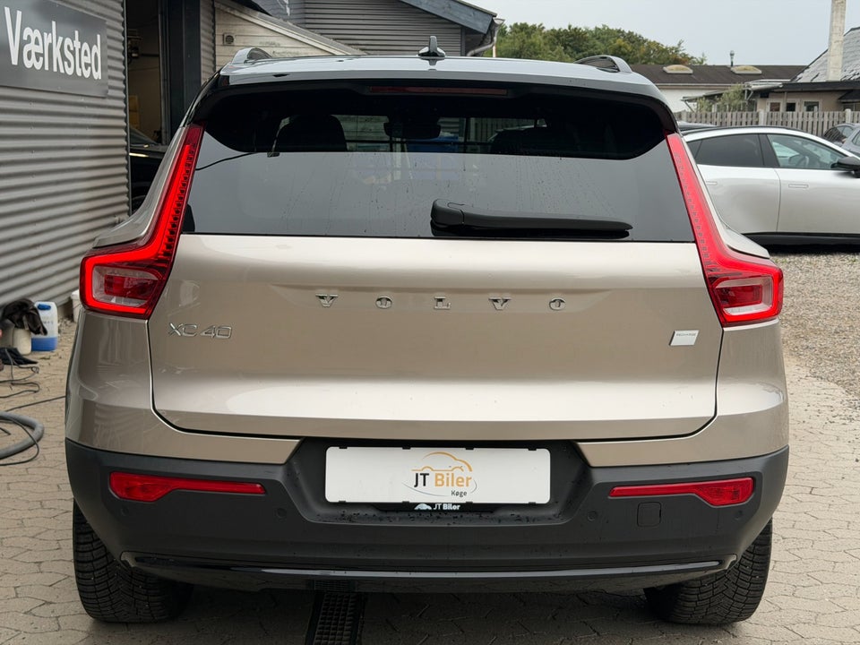Volvo XC40 P6 ReCharge Core 5d