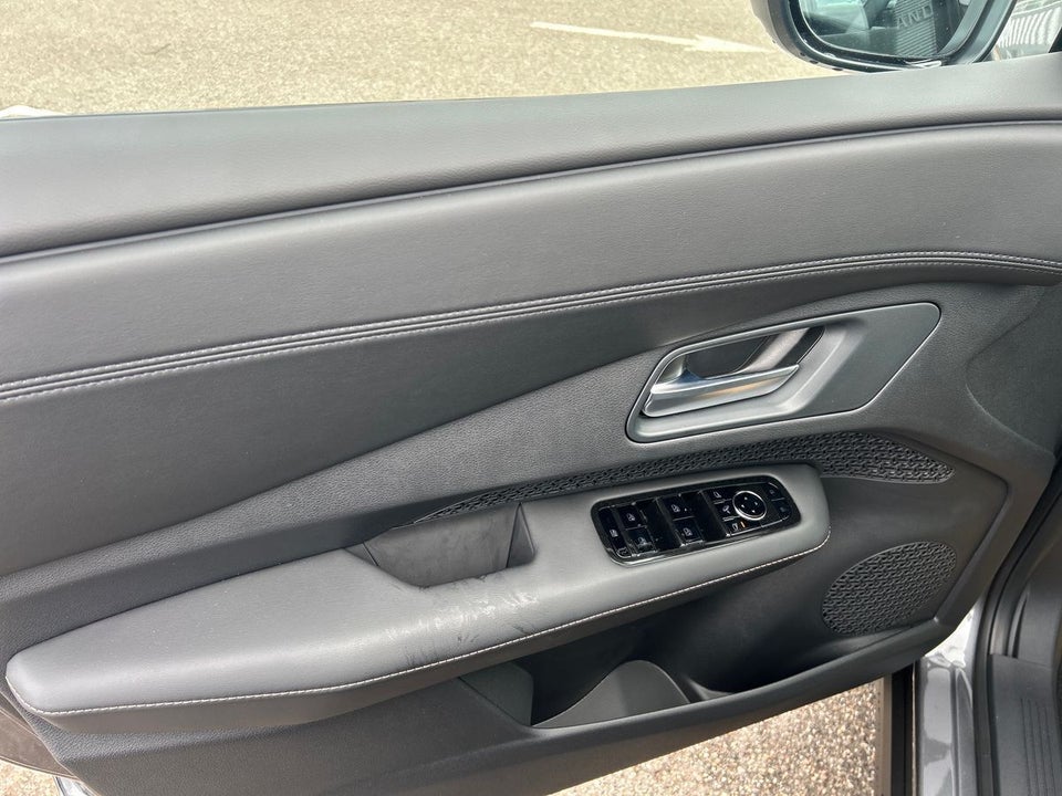 Nissan Ariya 63 Advance 5d