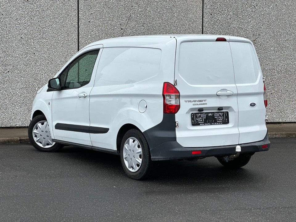 Ford Transit Courier 1,5 TDCi 75 Ambiente Van 4d