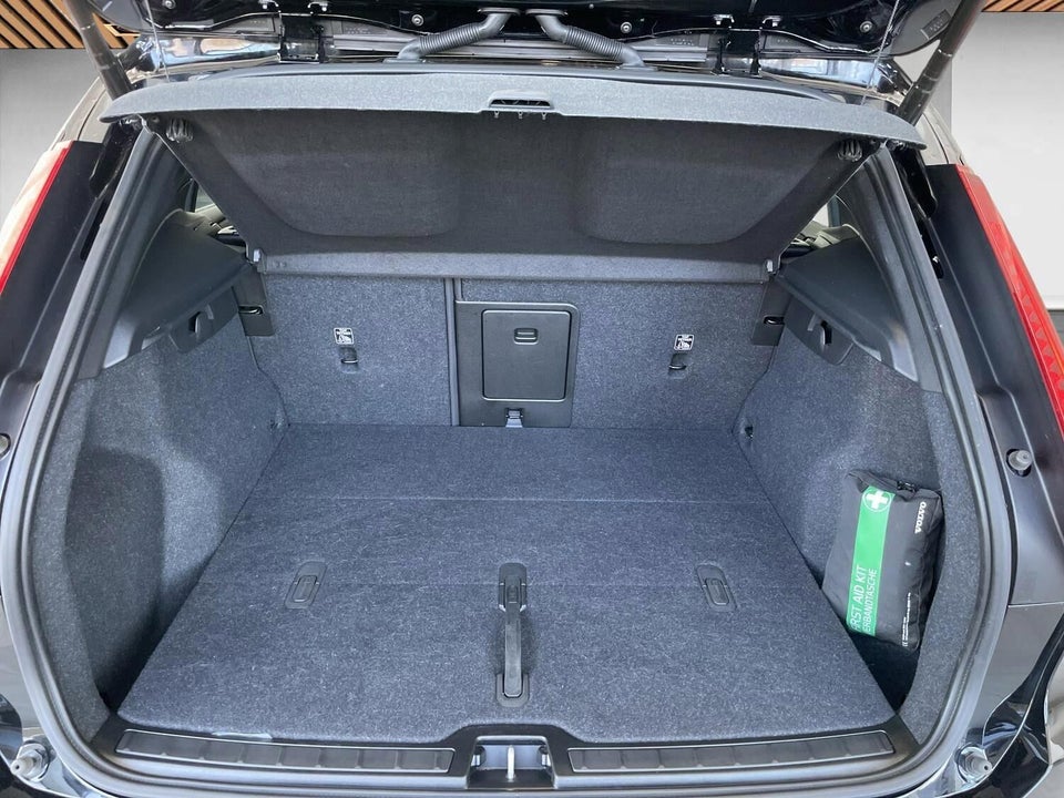 Volvo XC40 ReCharge Twin Plus 5d