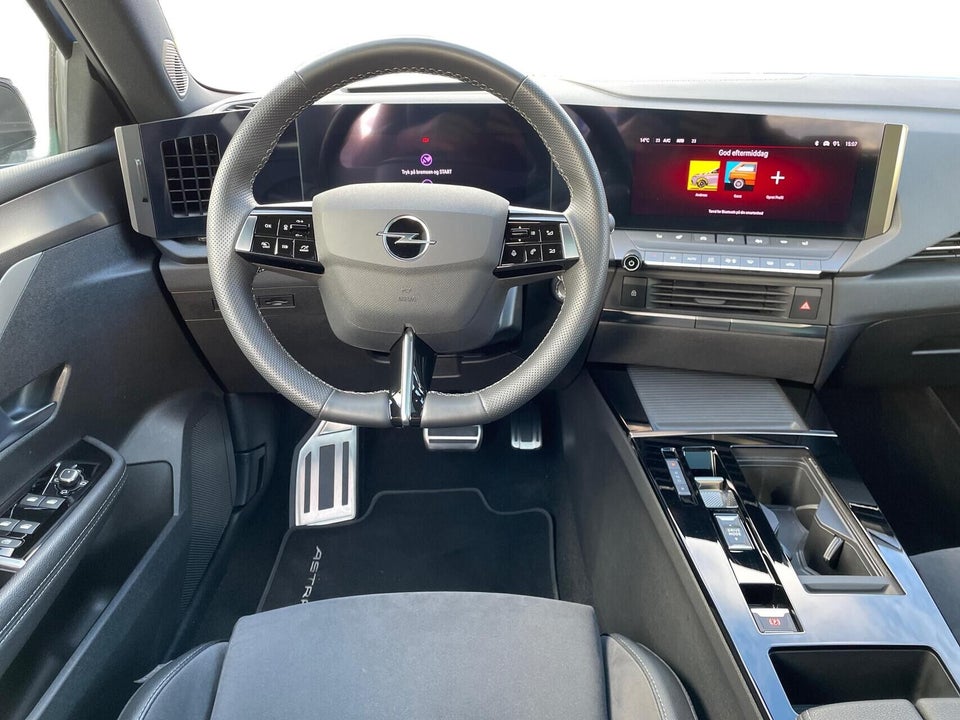 Opel Astra-e 54 Ultimate 5d