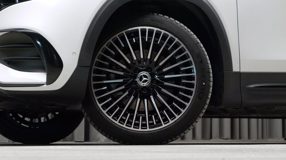 Mercedes EQB250+ AMG Line 7prs 5d