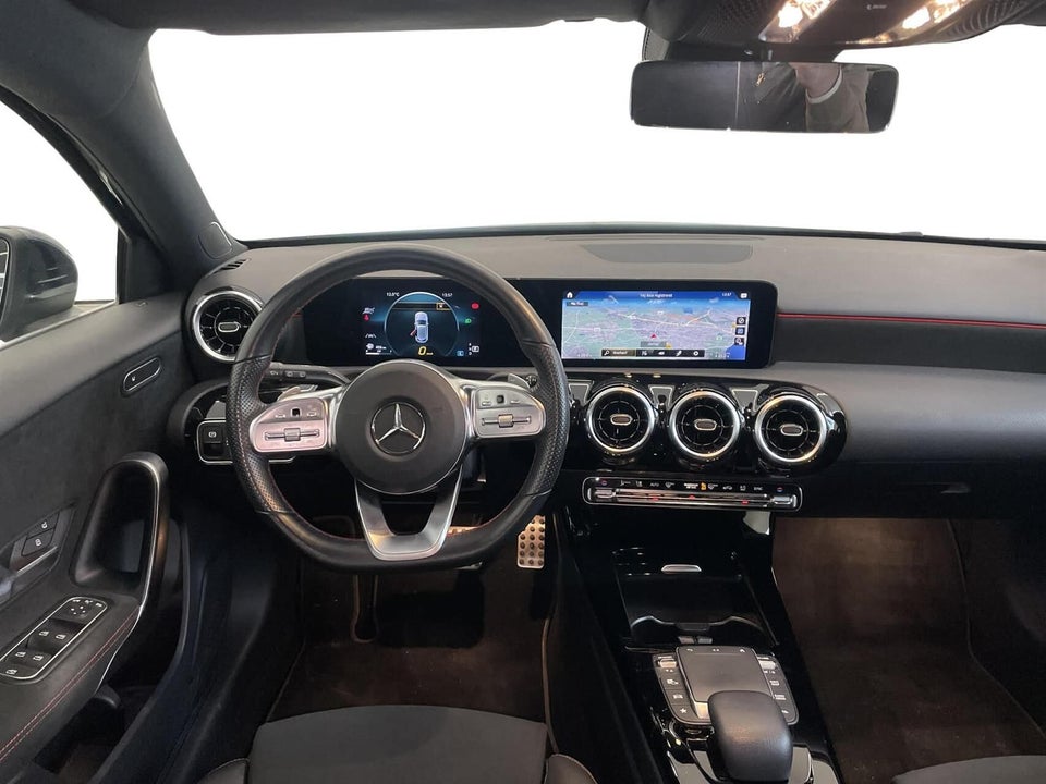 Mercedes A200 d 2,0 AMG Line aut. 4d