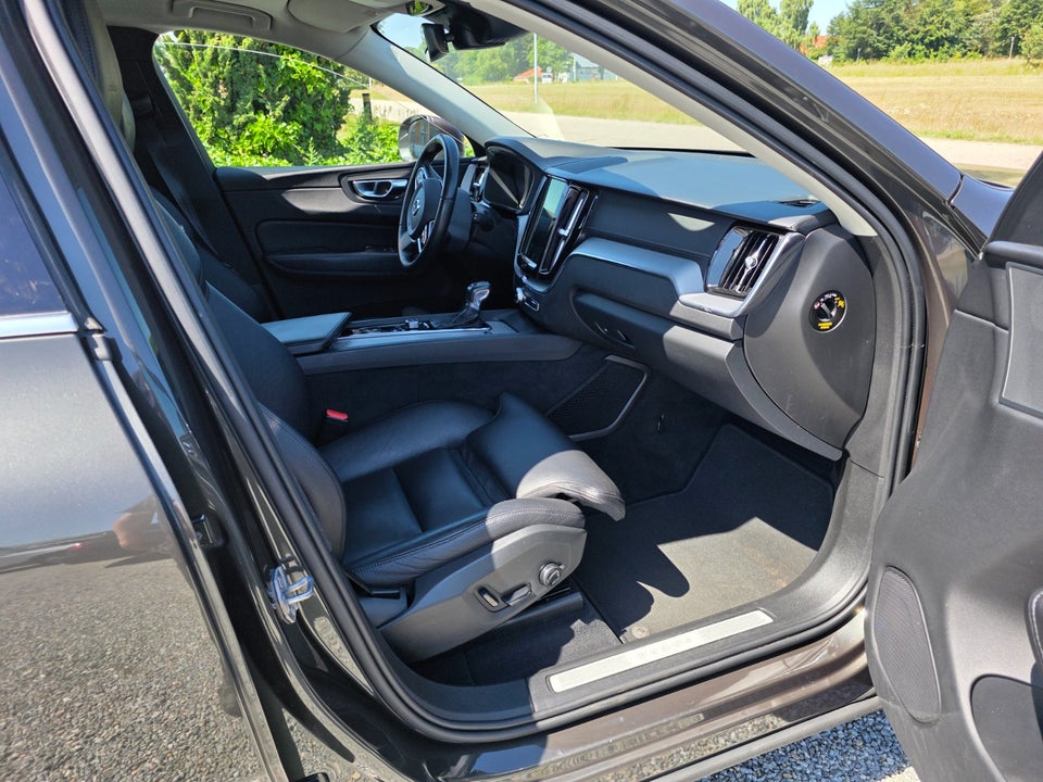 Volvo XC60 2,0 T5 250 Inscription aut. 5d