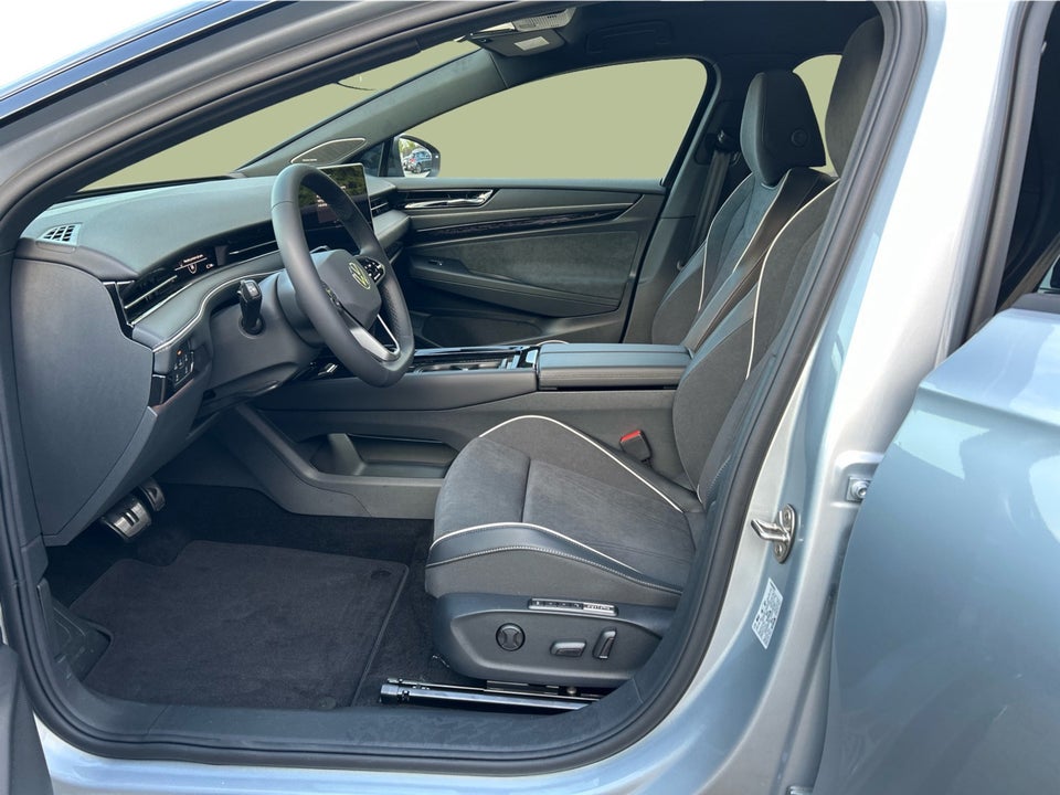 VW ID.7 86 Style S Tourer 5d