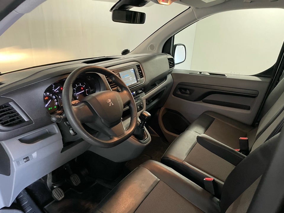 Peugeot Expert 2,0 BlueHDi 120 L2 Premium Van