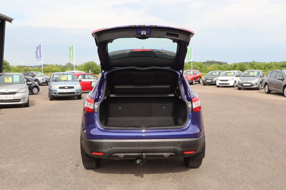 Nissan Qashqai 1,2 Dig-T 115 Tekna 5d