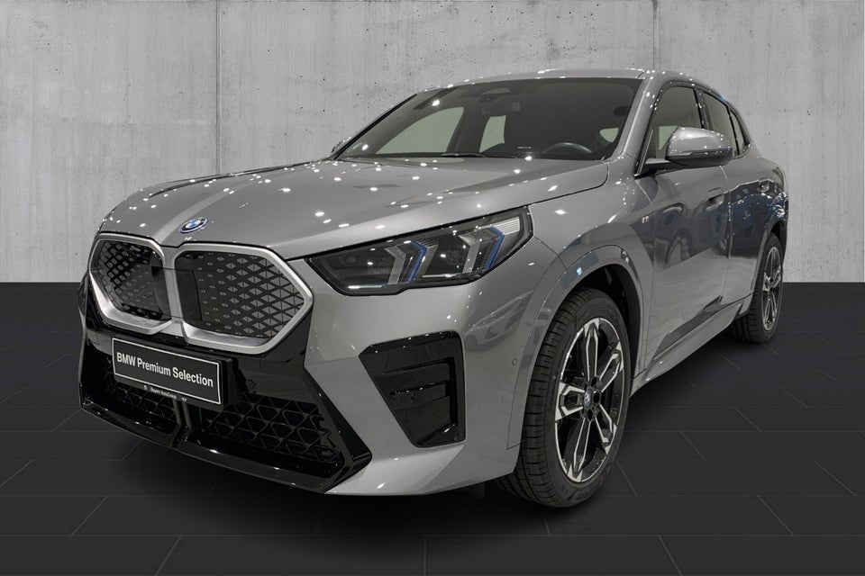 BMW iX2 eDrive20 M-Sport 5d