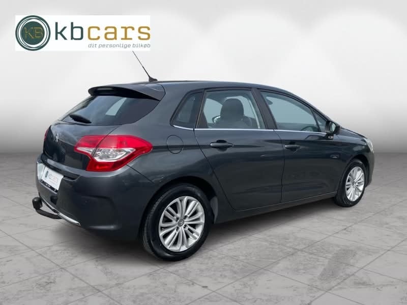 Citroën C4 1,6 e-HDi 115 Exclusive E6G 5d