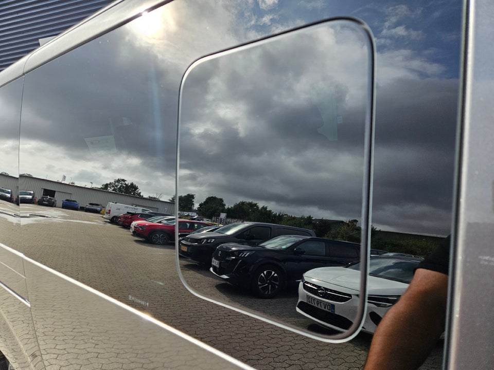 Peugeot e-Expert 75 L3 Ultimate