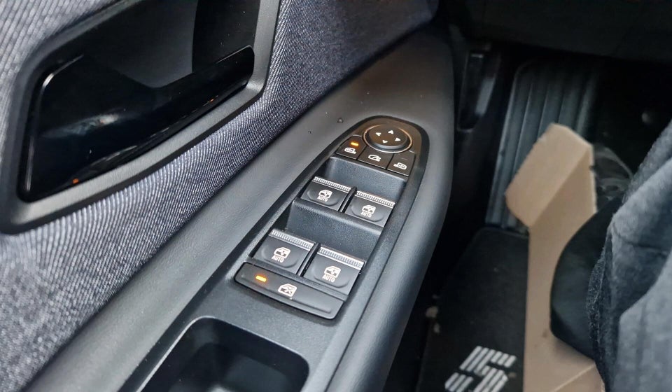 Renault 5 E-Tech 52 Techno 5d