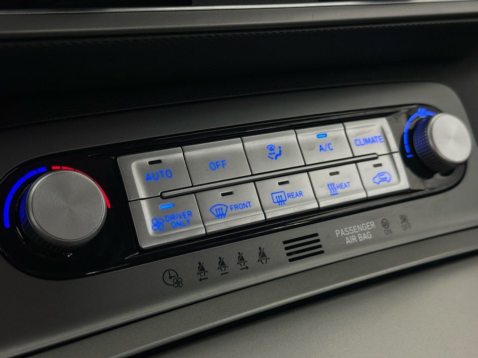 Hyundai Kona 39 EV Essential 5d