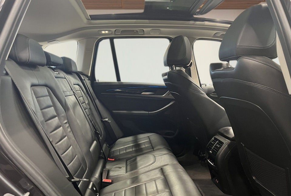 BMW iX3 Charged Plus 5d