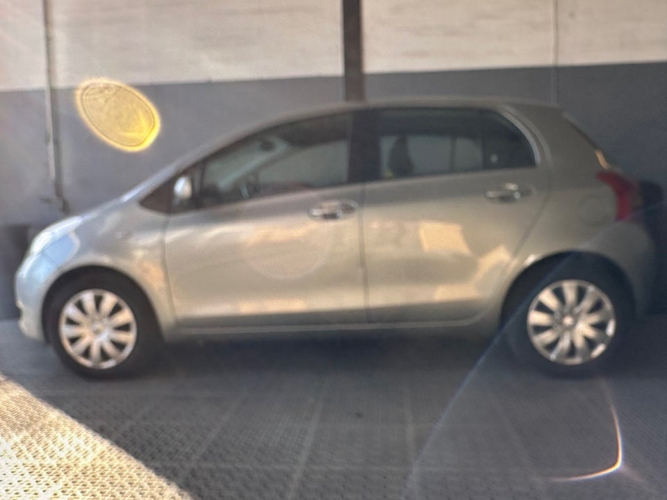 Toyota Yaris 1,0 Luna M/M 5d