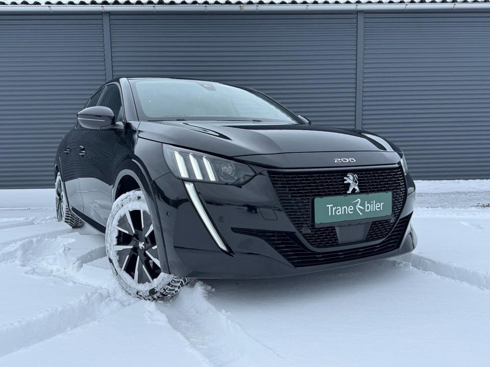 Peugeot e-208 50 GT 5d