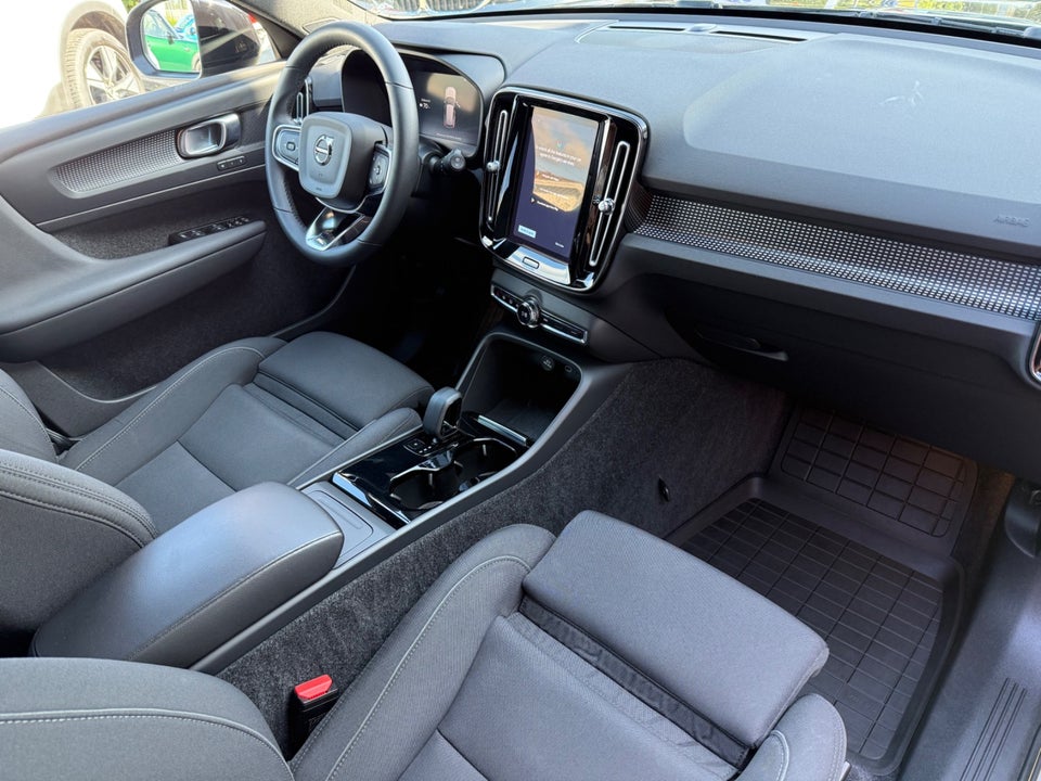 Volvo XC40 P6 ReCharge Plus 5d