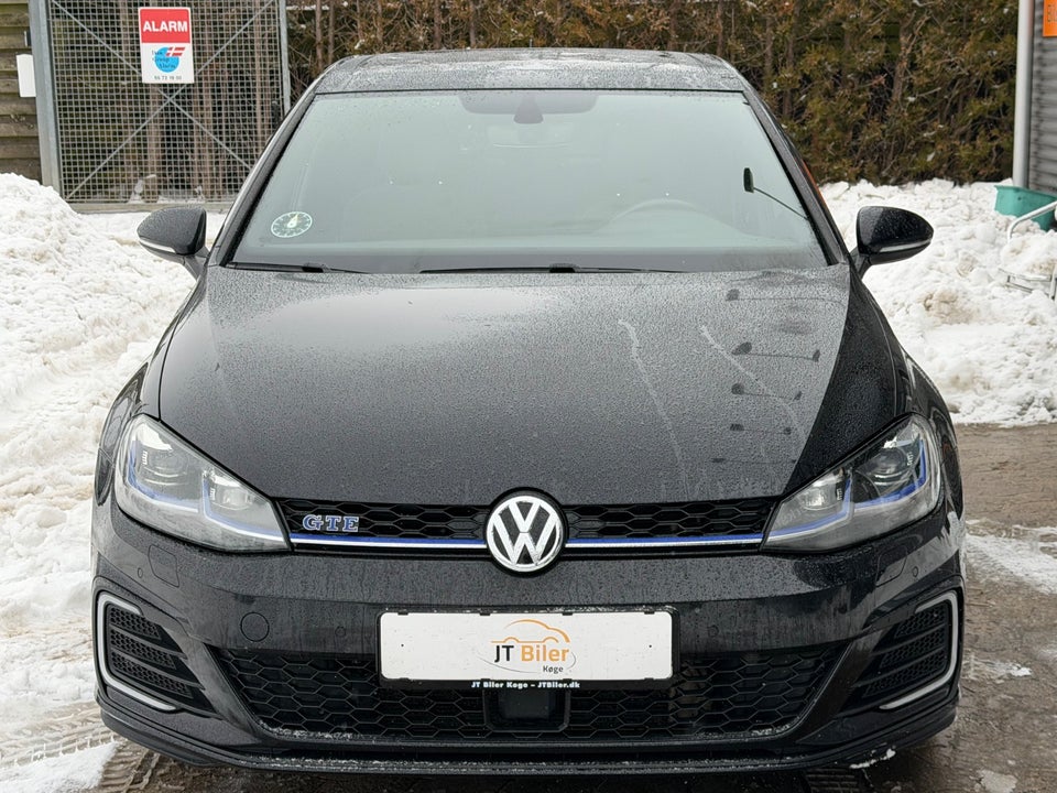 VW Golf VII 1,4 GTE DSG 5d