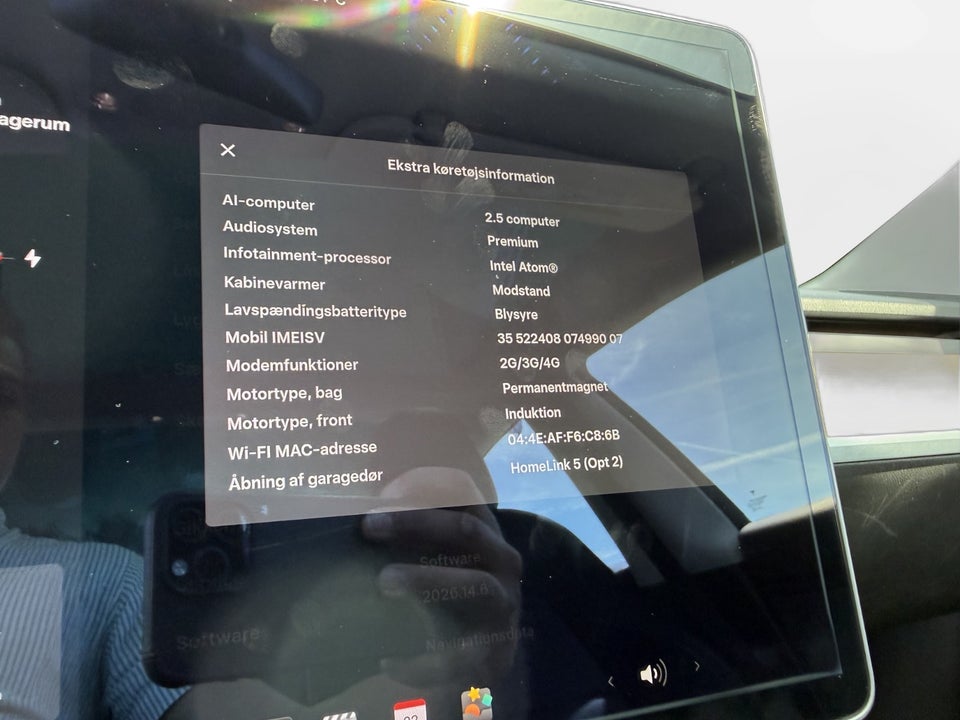 Tesla Model 3 Long Range AWD 4d