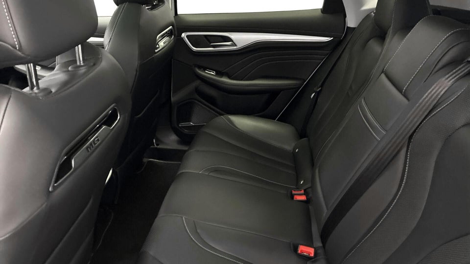 MG Marvel R Luxury 5d