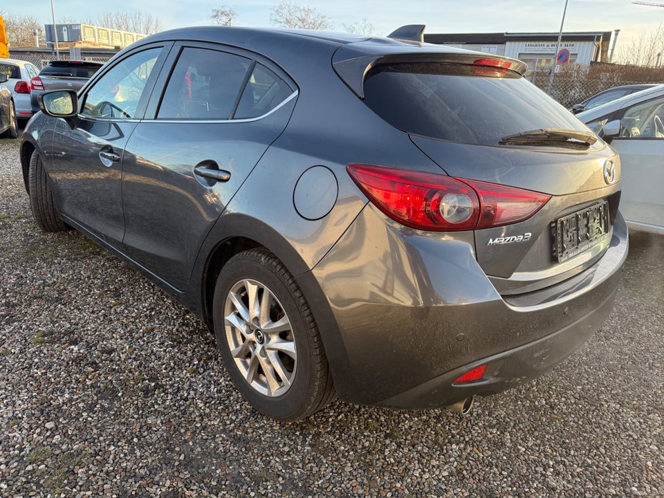 Mazda 3 2,0 SkyActiv-G 120 Vision aut. 5d