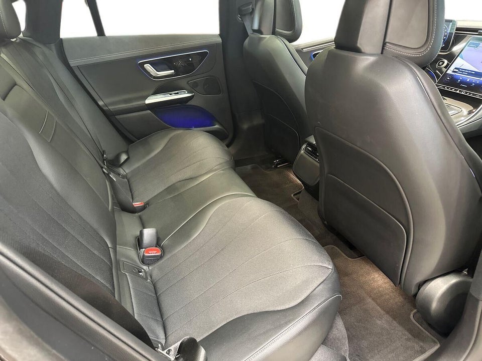 Mercedes EQE350+ Electric Art 4d