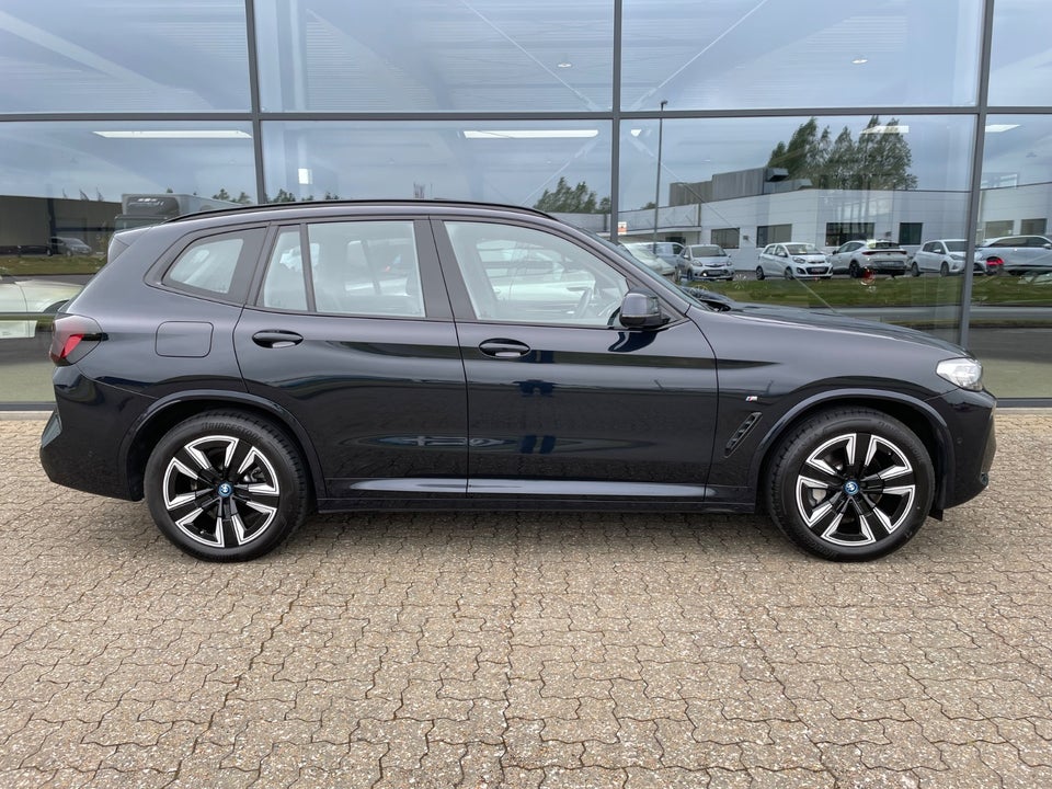 BMW iX3 Charged M-Sport 5d