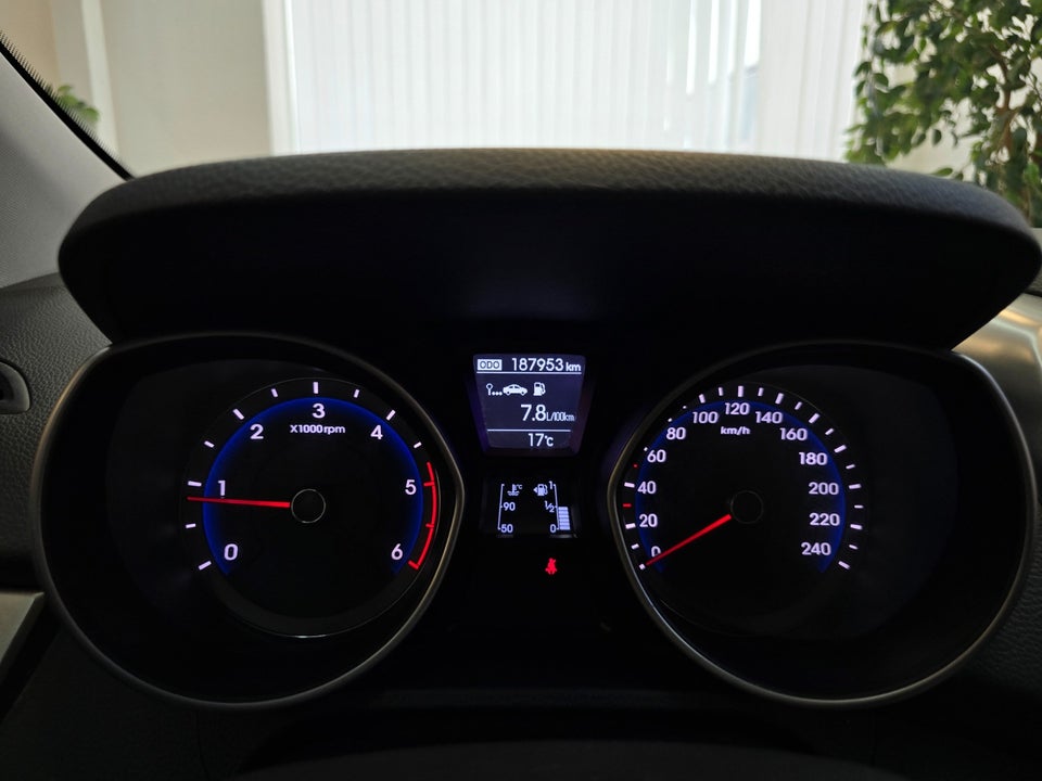 Hyundai i30 1,6 CRDi 110 XTR Eco 5d