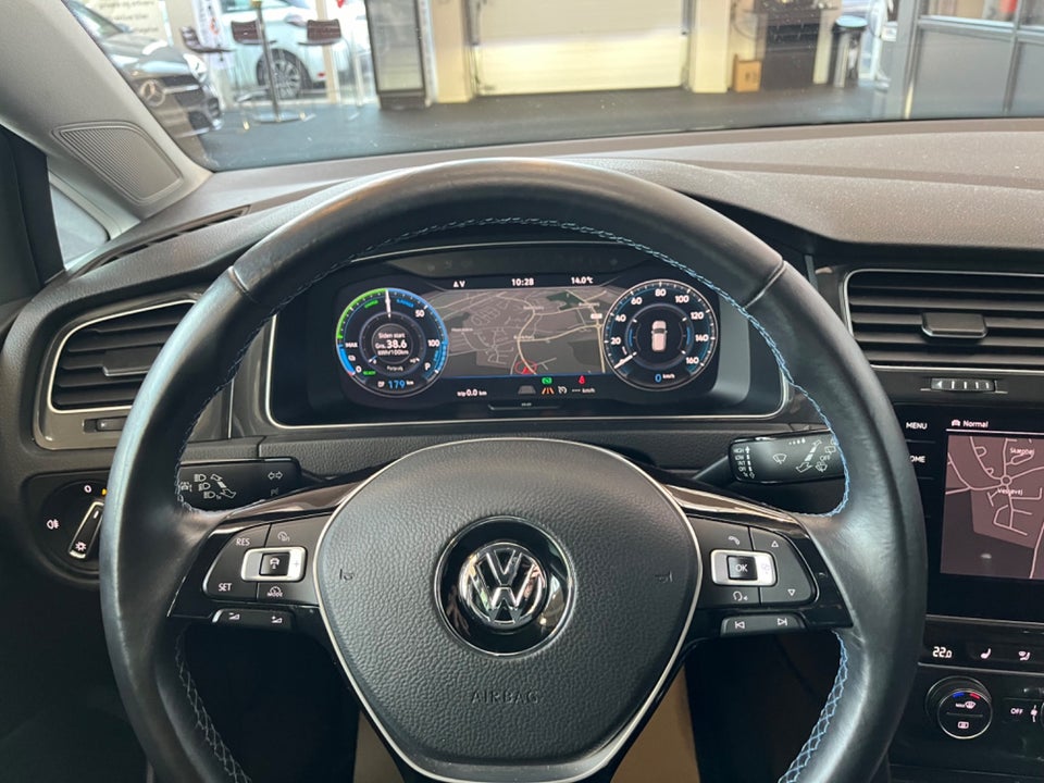 VW e-Golf VII 5d