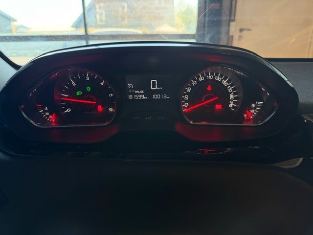 Peugeot 208 1,6 BlueHDi 100 Active 5d