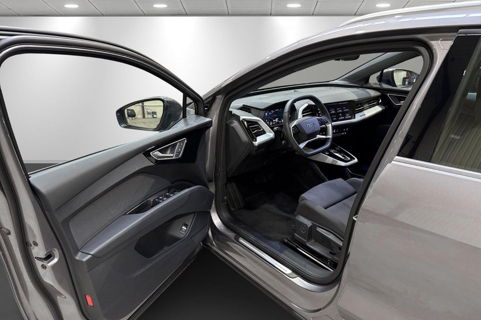 Audi Q4 e-tron 45 S-line Edition 5d