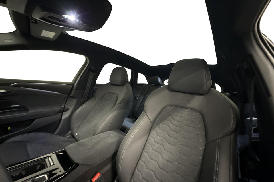 Audi A6 e-tron S-line plus performance Avant 5d