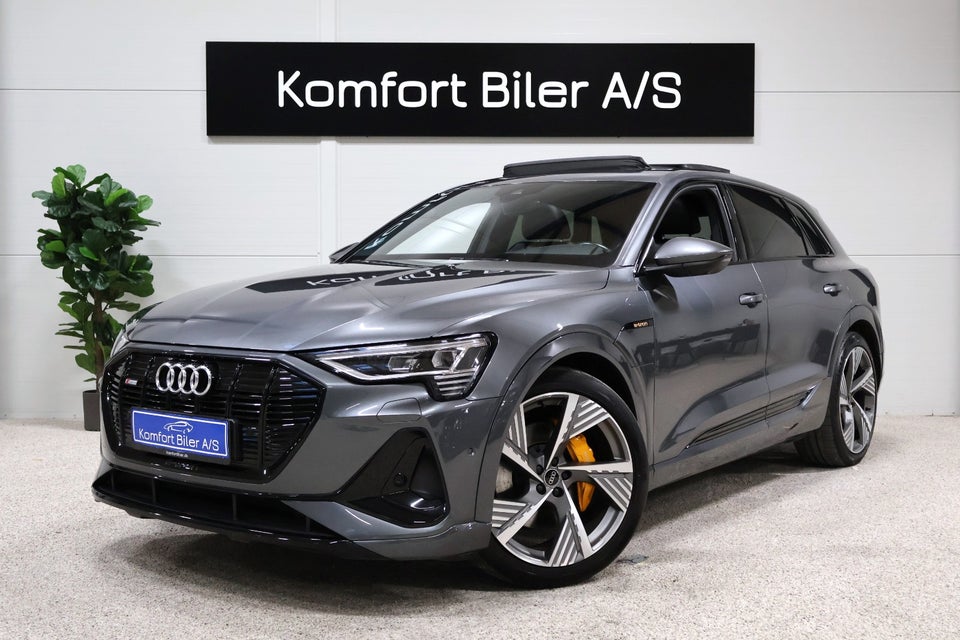 Audi e-tron 55 S-line quattro 5d