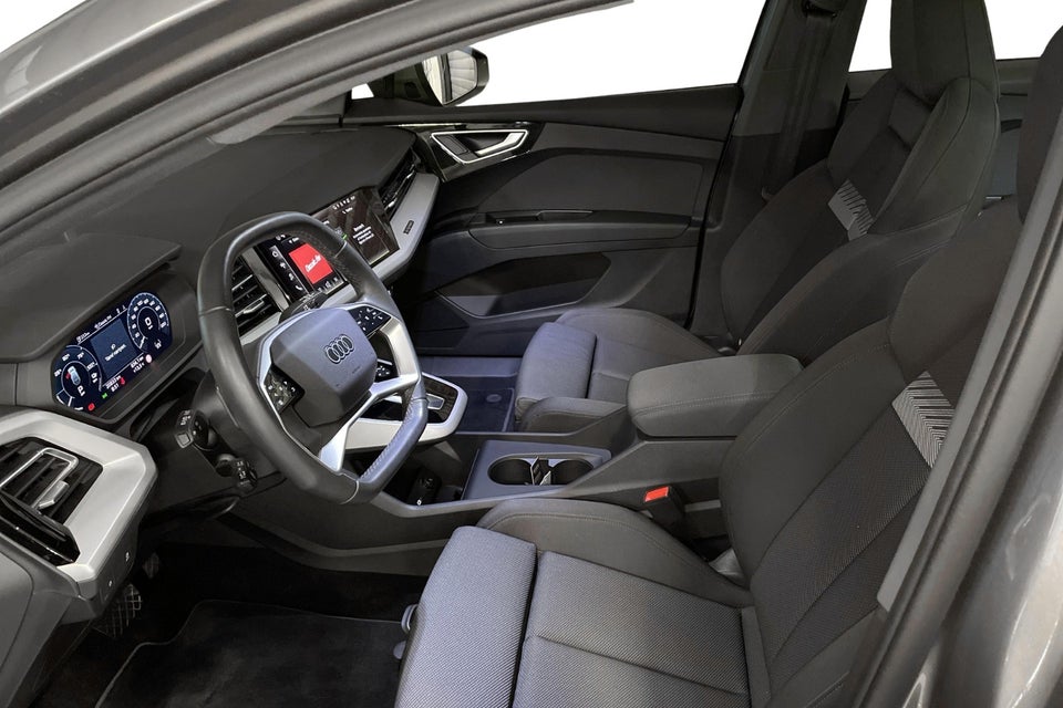 Audi Q4 e-tron 45 Progress 5d