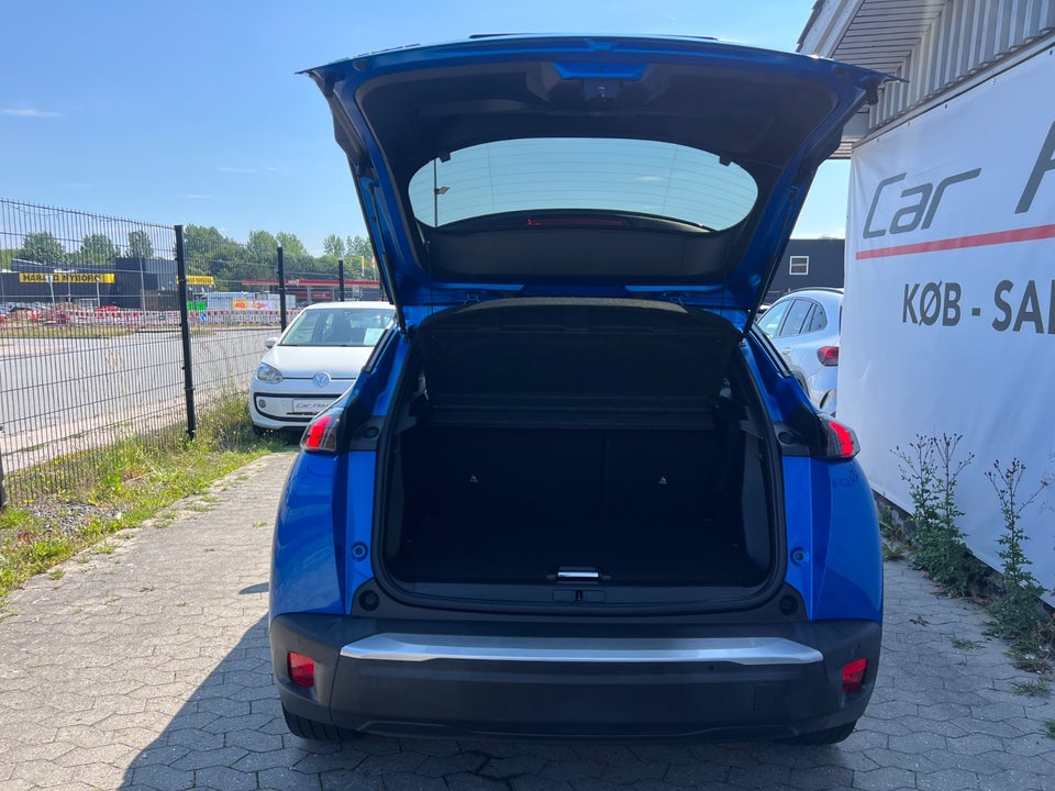 Peugeot e-2008 50 GT Sky 5d