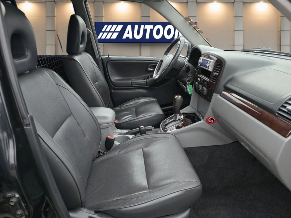 Suzuki Grand Vitara 2,5 V6 Active aut. Van 5d