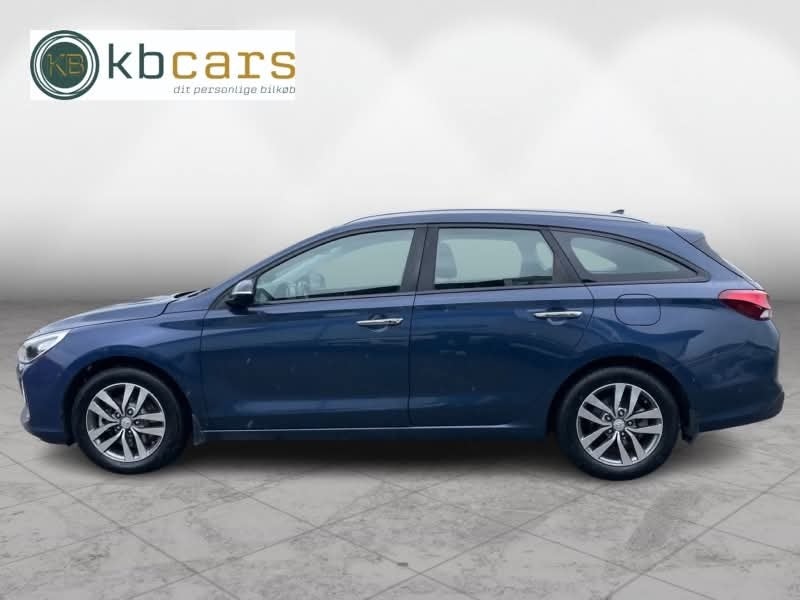 Hyundai i30 1,6 CRDi 110 Trend stc. DCT 5d