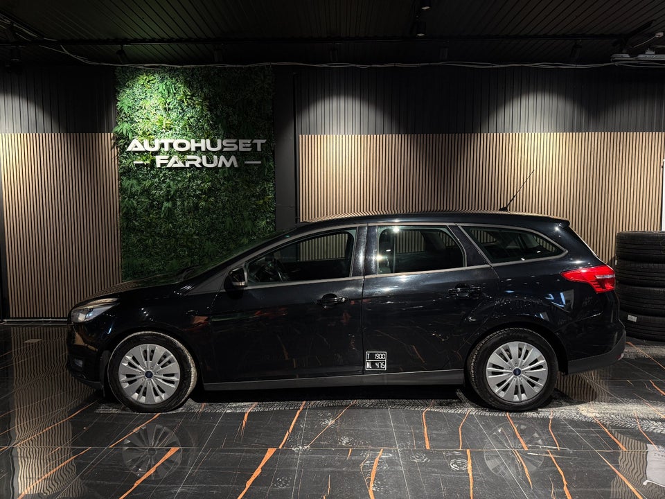 Ford Focus 1,5 TDCi 120 Trend stc. Van 5d