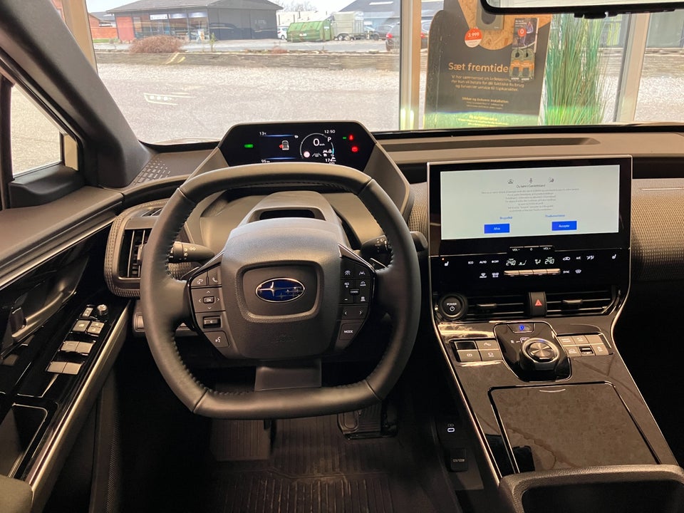 Subaru Solterra 71 Limited 5d