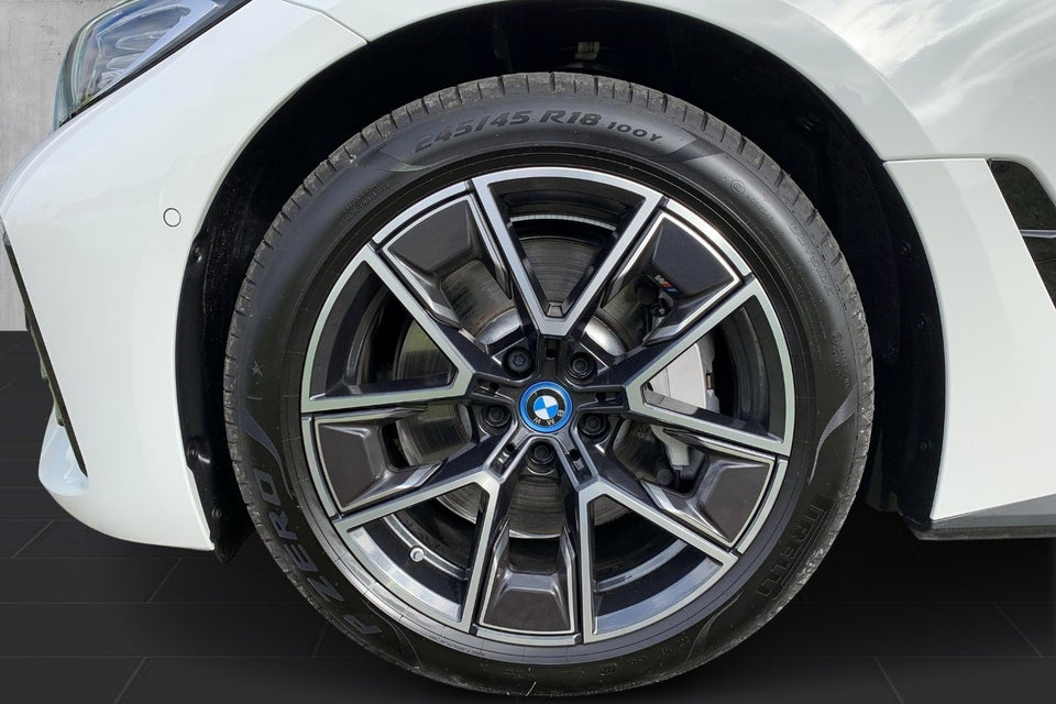 BMW i4 eDrive35 M-Sport 5d