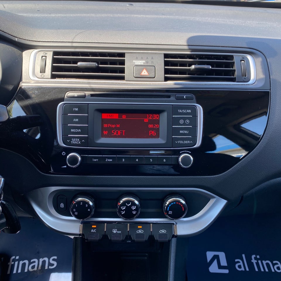 Kia Rio 1,2 CVVT Style+ Limited 5d
