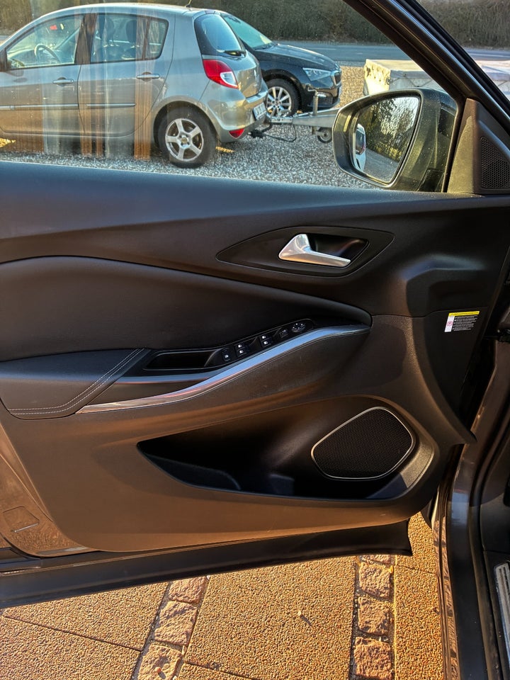 Opel Grandland X 1,2 T 130 Innovation aut. 5d